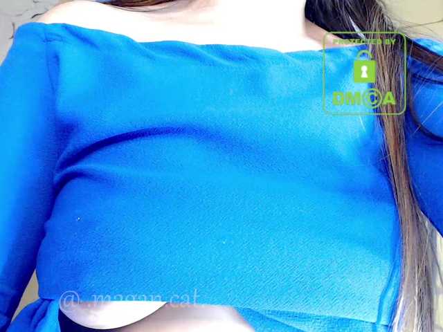 Live sex webcam photo for m3gancat #276733668