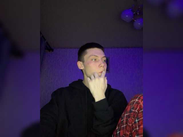 Live sex webcam photo for maXXone18 #276568121