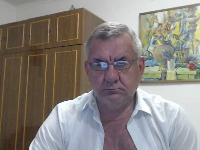 Live sex webcam photo for machomale3 #291708334