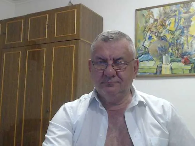 Live sex webcam photo for machomale3 #291853687