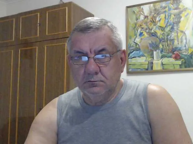 Live sex webcam photo for machomale3 #292008516