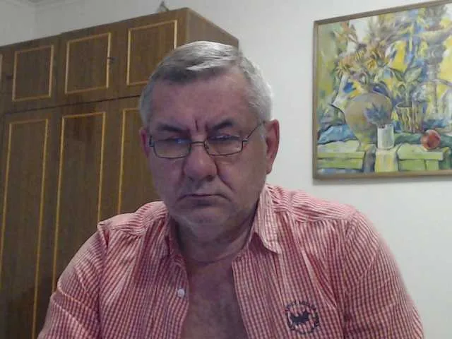 Live sex webcam photo for machomale3 #292243027