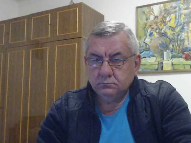 Live sex webcam photo for machomale3 #292269969