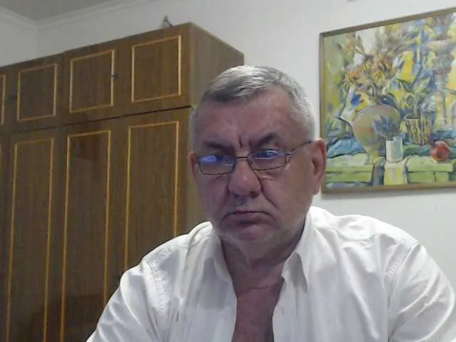 Live sex webcam photo for machomale3 #292470302