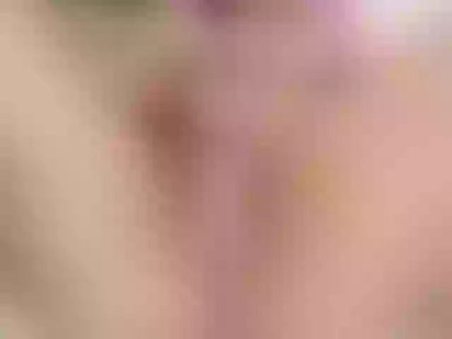 Live sex webcam photo for mackenzie- #275630832