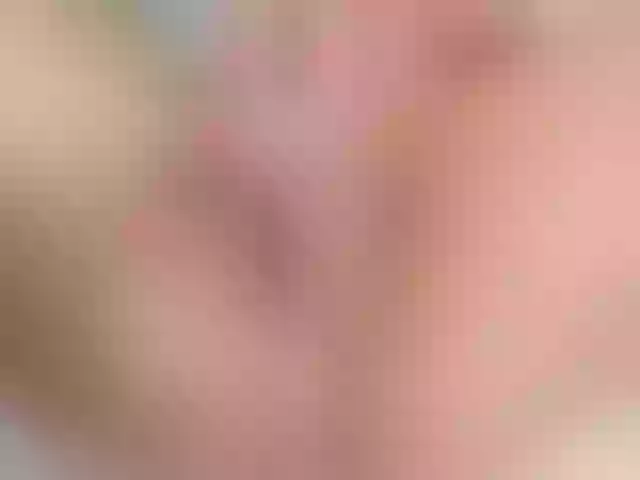 Live sex webcam photo for mackenzie- #275739933