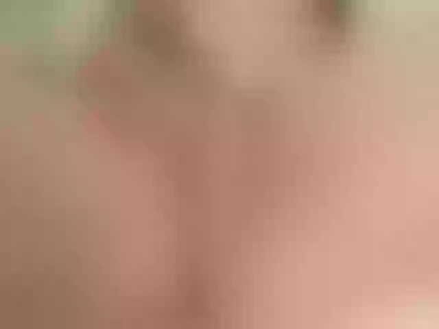 Live sex webcam photo for mackenzie- #276415806