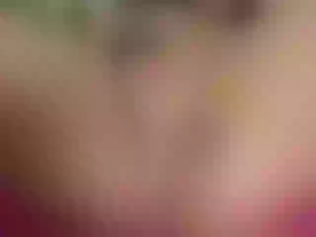 Live sex webcam photo for mackenzie- #276480368