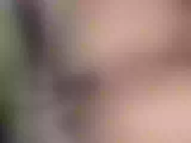 Live sex webcam photo for mackenzie- #276542997