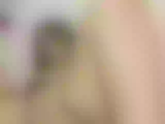 Live sex webcam photo for mackenzie- #277096900