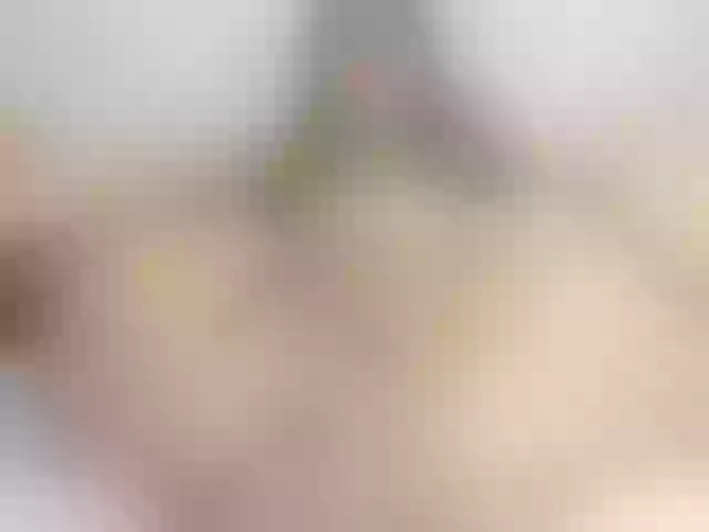 Live sex webcam photo for mackenzie- #277357760