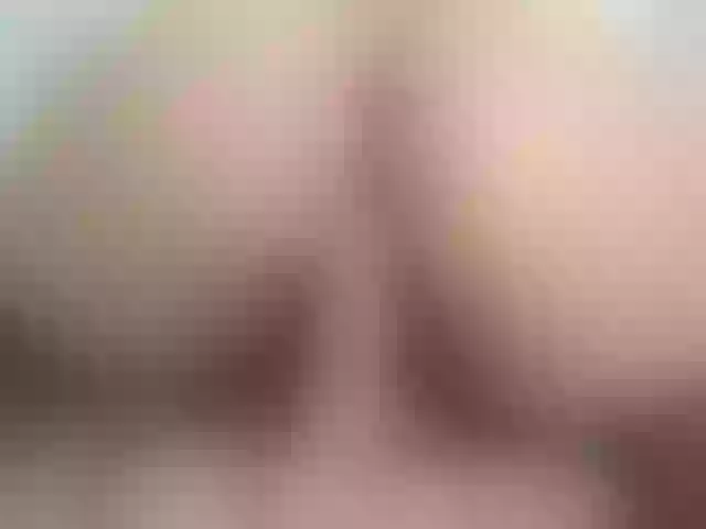 Live sex webcam photo for mackenzie- #277528172