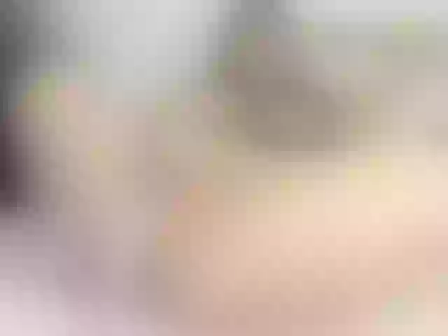 Live sex webcam photo for mackenzie- #277581291