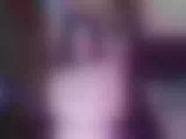 Live sex webcam photo for maddiebaddie999 #276832823
