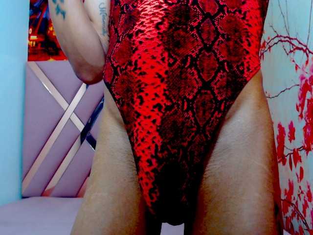 Live sex webcam photo for madelyn-aiden #277585200