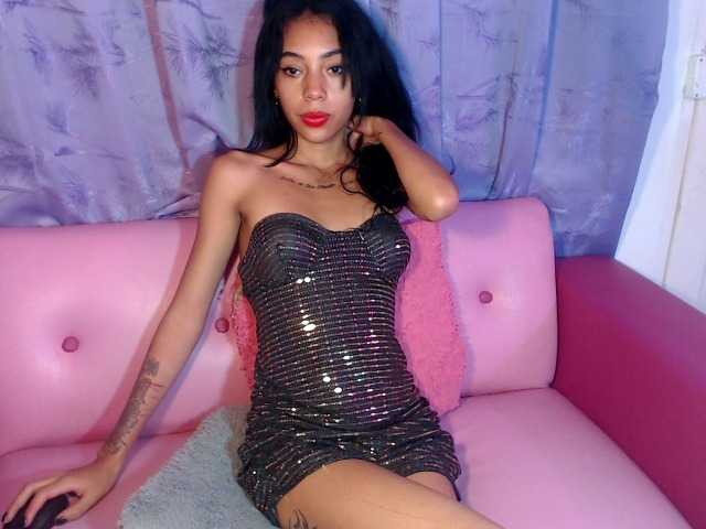 Live sex webcam photo for madiprincex #277748789