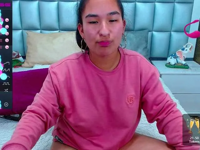 Live sex webcam photo for madisonbroke #271858369