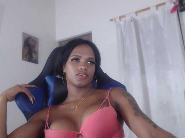 Live sex webcam photo for madisonholi #277056272