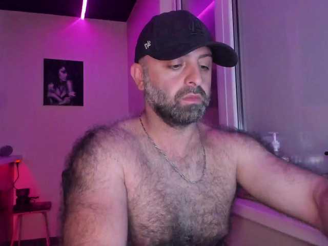 Live sex webcam photo for magabear #278256442