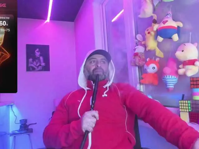 Live sex webcam photo for magabear #290931842