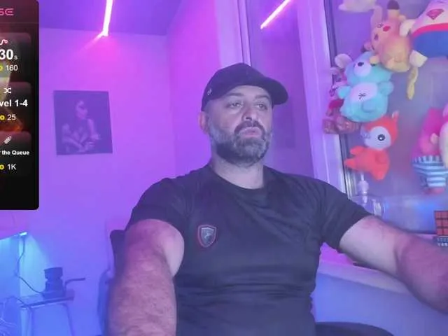 Live sex webcam photo for magabear #291235346