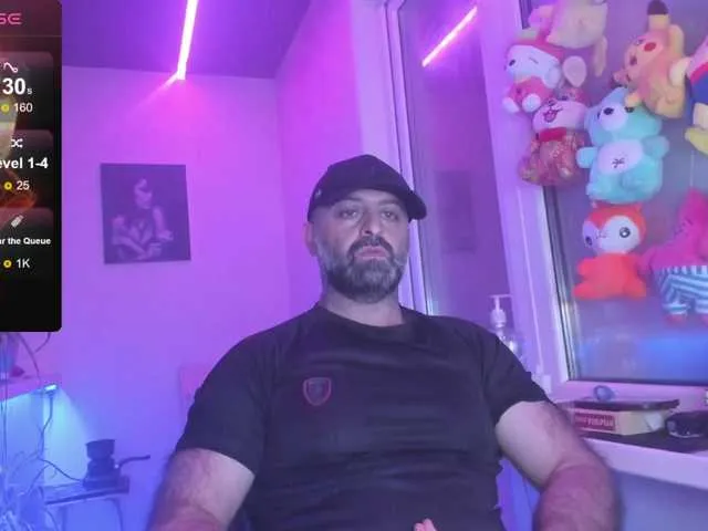 Live sex webcam photo for magabear #291534625