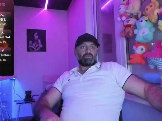 Live sex webcam photo for magabear #291591988