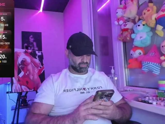 Live sex webcam photo for magabear #291649553