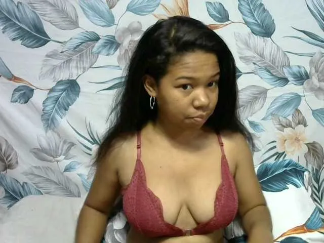 Live sex webcam photo for magaliah #277769656