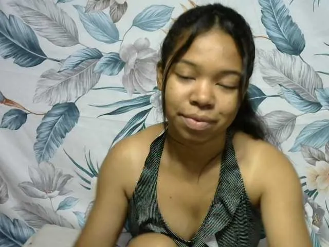 Live sex webcam photo for magaliah #277893255