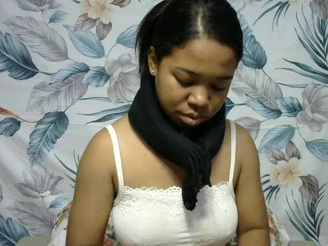 Live sex webcam photo for magaliah #278022816