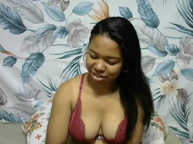 Live sex webcam photo for magaliah #278047411