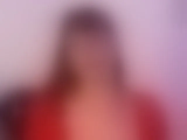 Live sex webcam photo for maggiebloom- #293938595