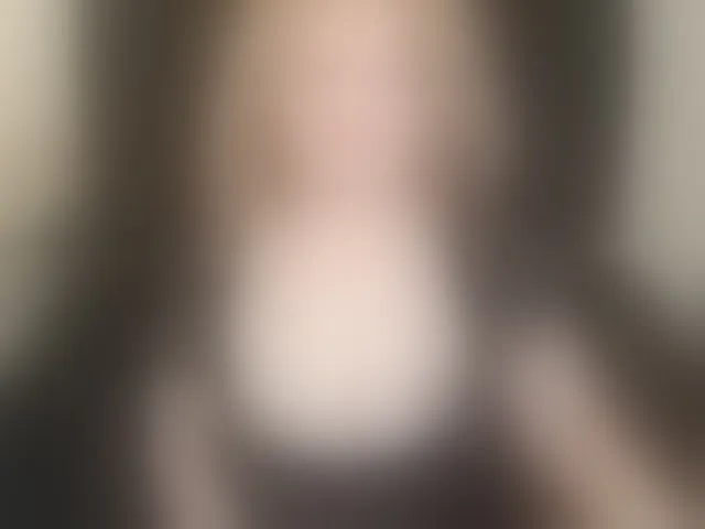 Live sex webcam photo for maggiemilff68 #292683457