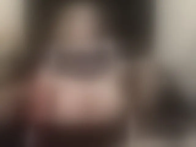 Live sex webcam photo for maggiemilff68 #292779374