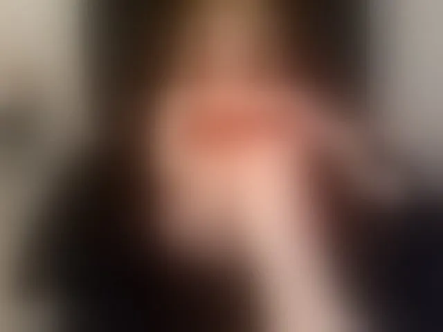 Live sex webcam photo for maggiemilff68 #293819603