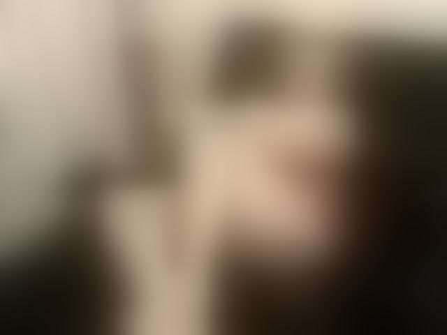 Live sex webcam photo for maggiemilff68 #294140195