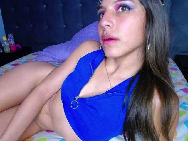 Live sex webcam photo for maicol-dani #274206020