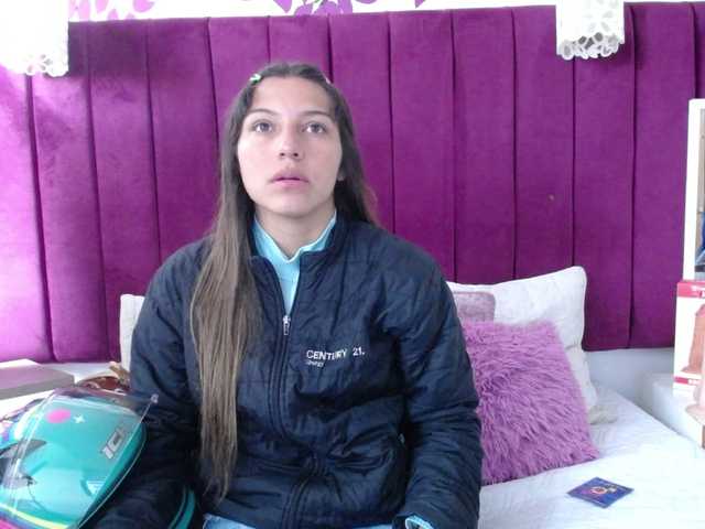 Live sex webcam photo for maicol-dani #277145531