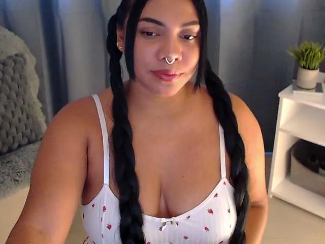 Live sex webcam photo for maidebram #292384069