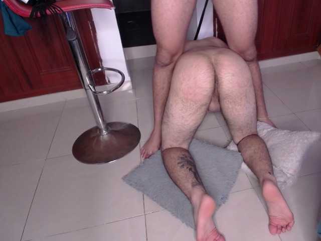 Live sex webcam photo for maikYroger #277267020