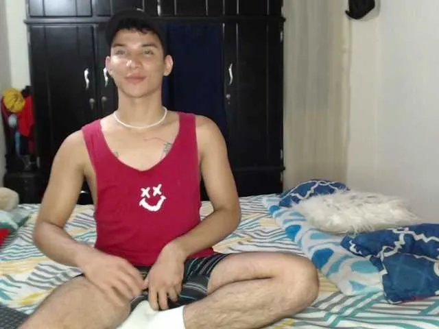 Live sex webcam photo for maikel-olmos #290868625