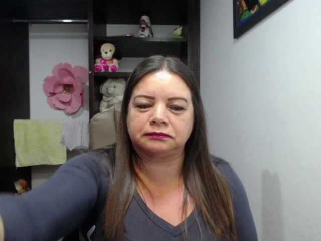 Live sex webcam photo for mailintits22 #272870144