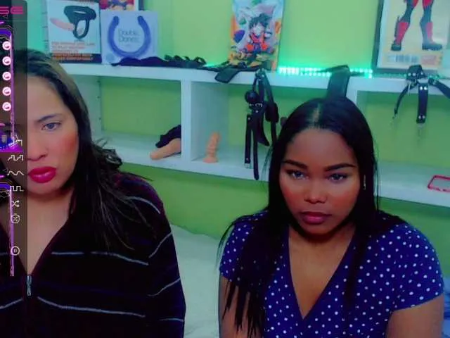 Live sex webcam photo for mailotandfavix #275674096