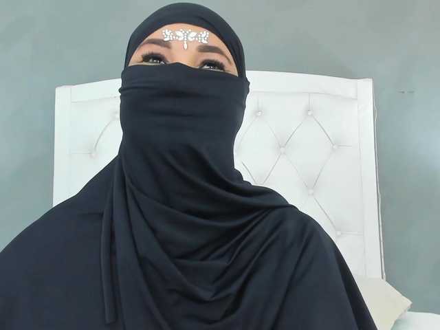 Live sex webcam photo for maissa-milf #276730633