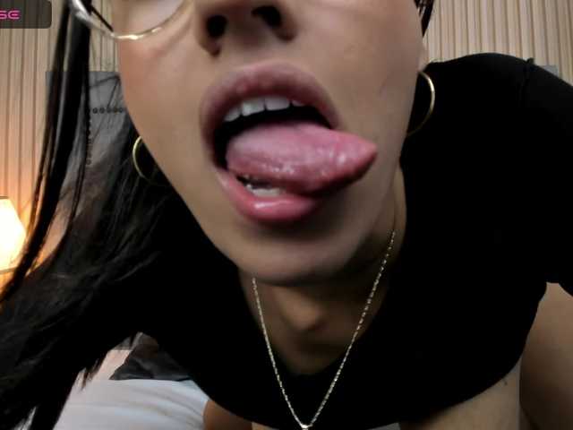 Live sex webcam photo for maite-casadiego #277144582