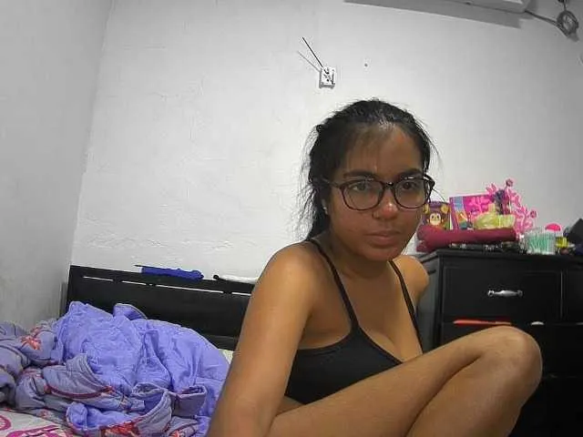 Live sex webcam photo for maite2020 #271942147