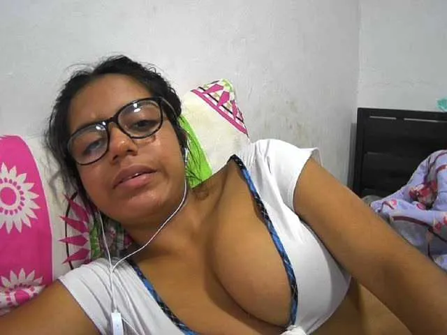 Live sex webcam photo for maite2020 #271976694