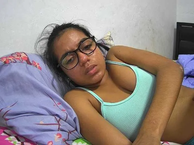 Live sex webcam photo for maite2020 #271990289