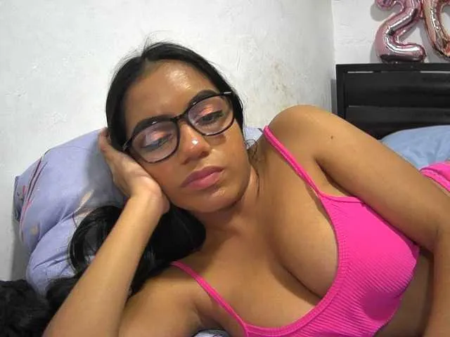 Live sex webcam photo for maite2020 #272130624